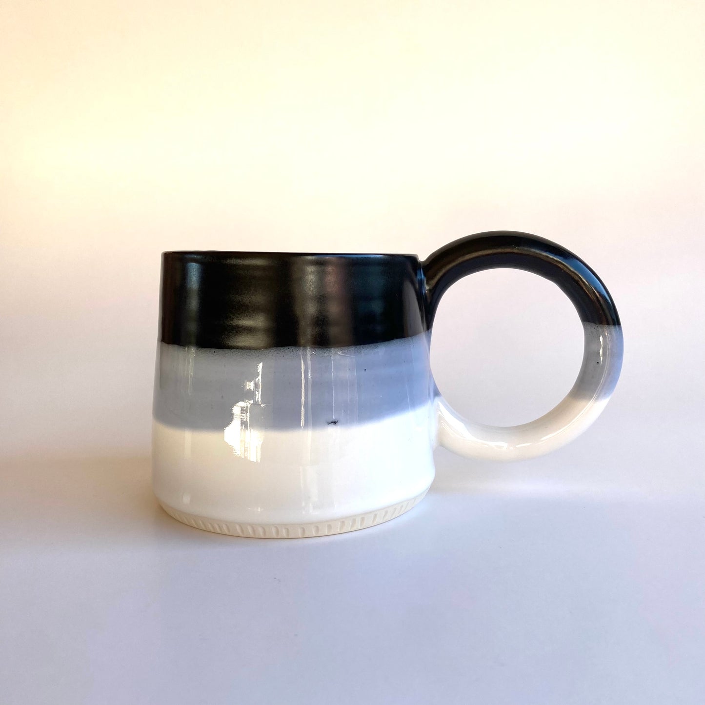 Black White Bangle Handle