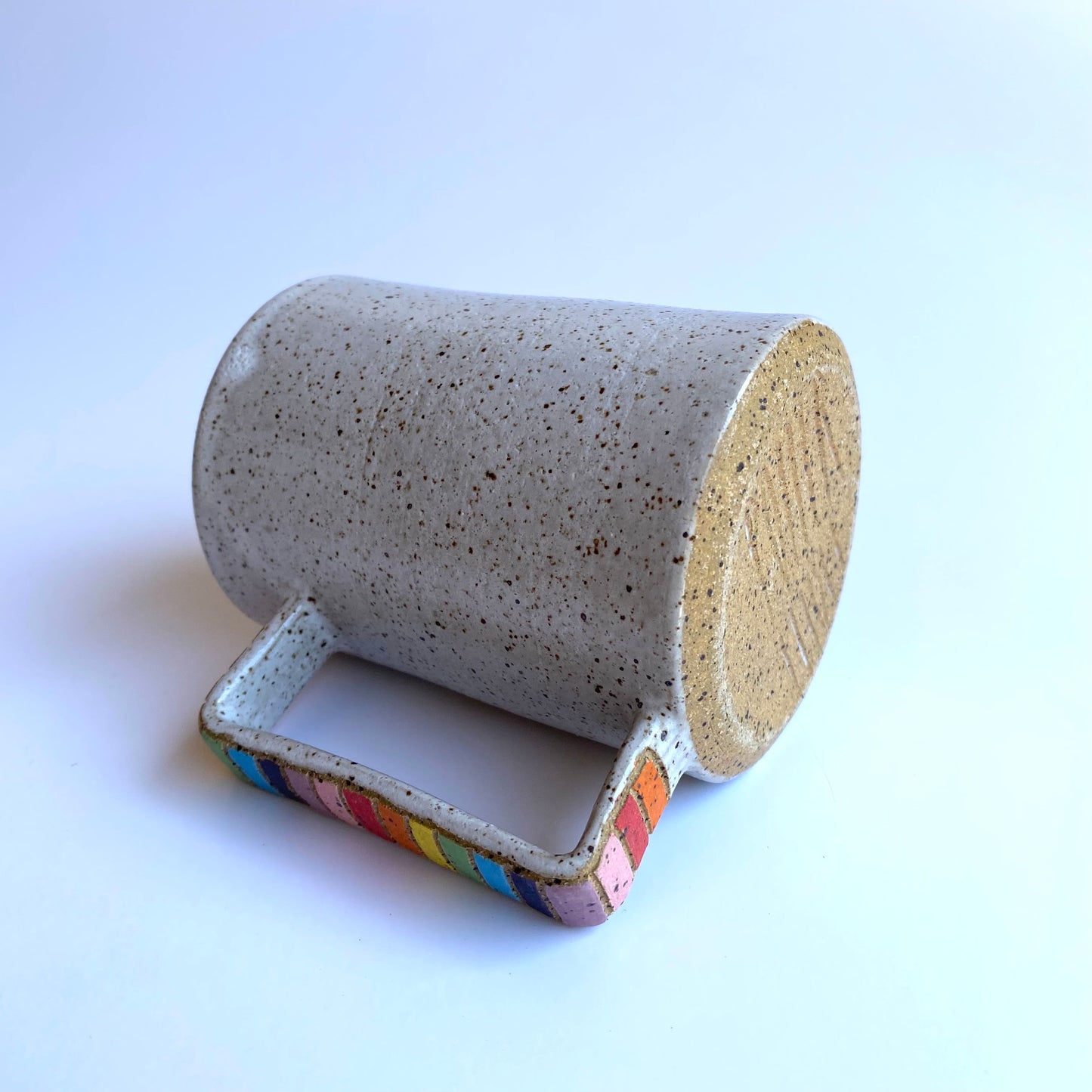 Rainbow Handle Oblo Mug