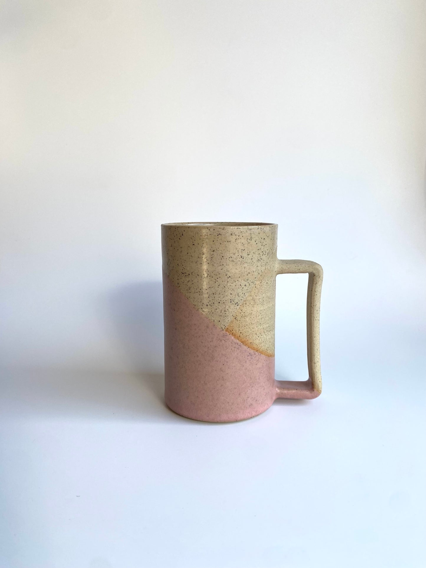 Blush Oblo Mug