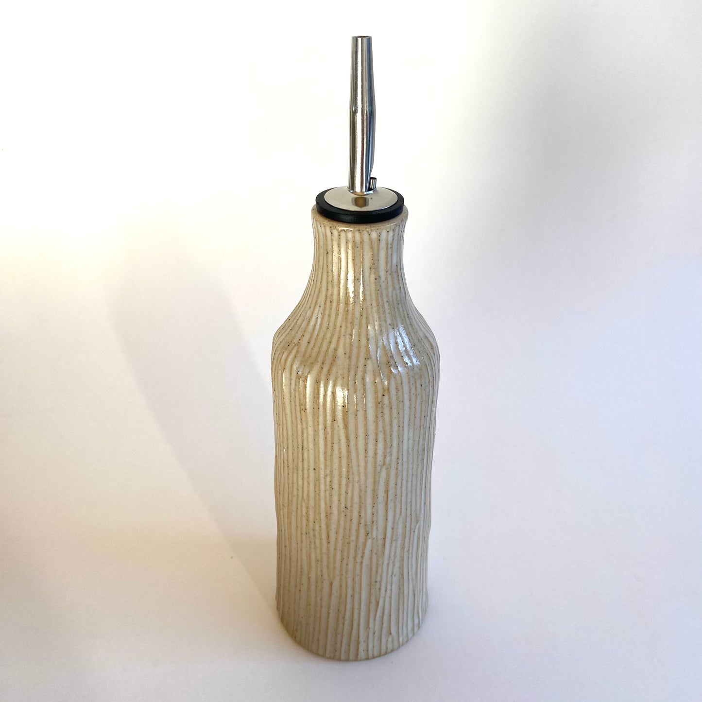 Bamboo Olive Oil Vessel Sand Matte White