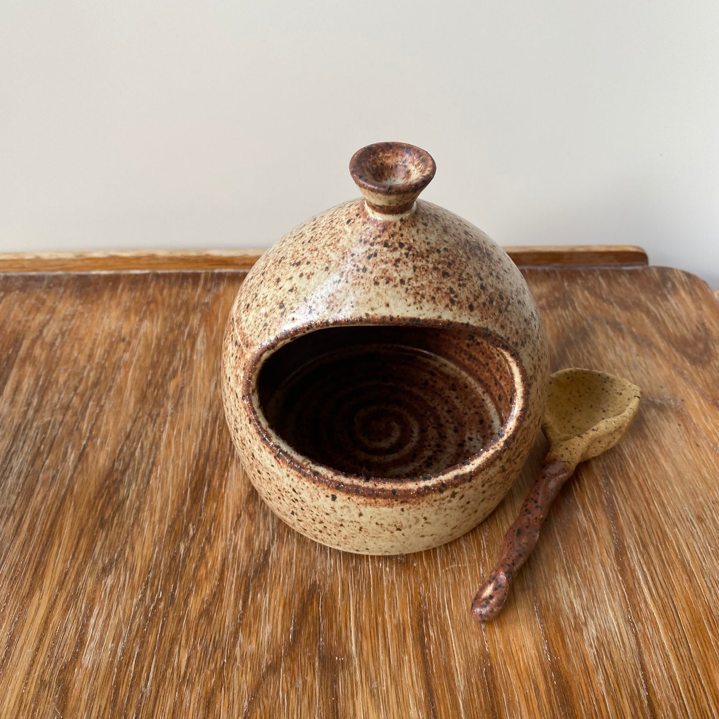 Cinnamon Salt Vessel