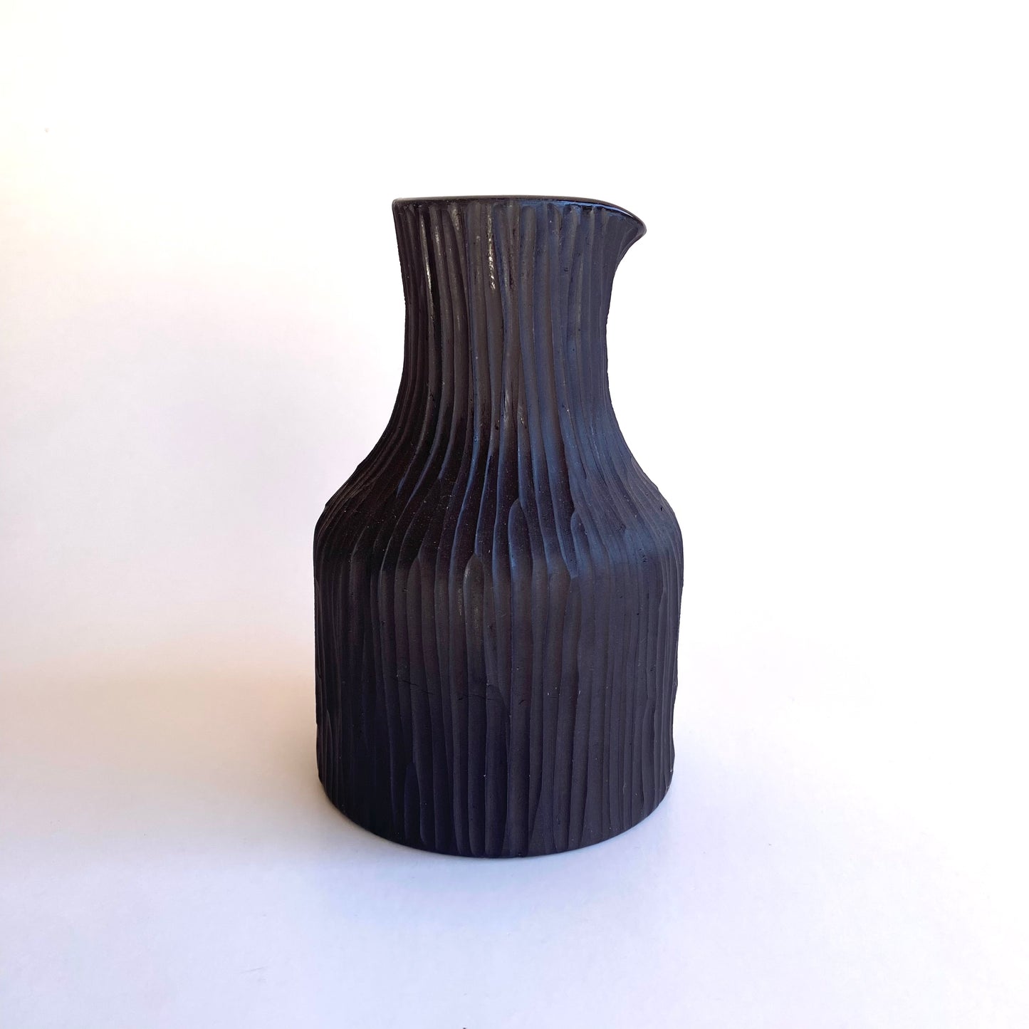 Medium Bamboo Jug: Matte Black