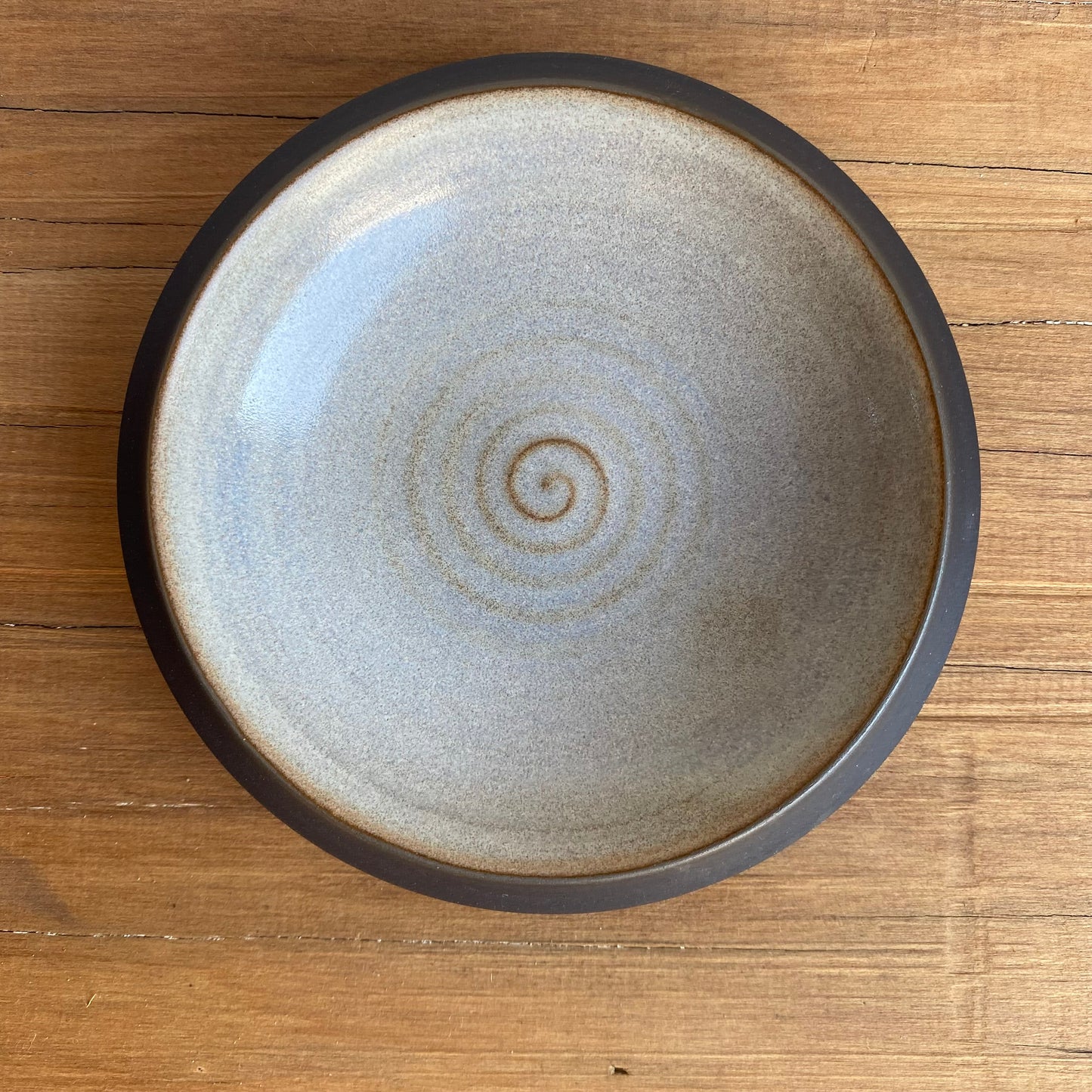 Small Dish in Black/Mist