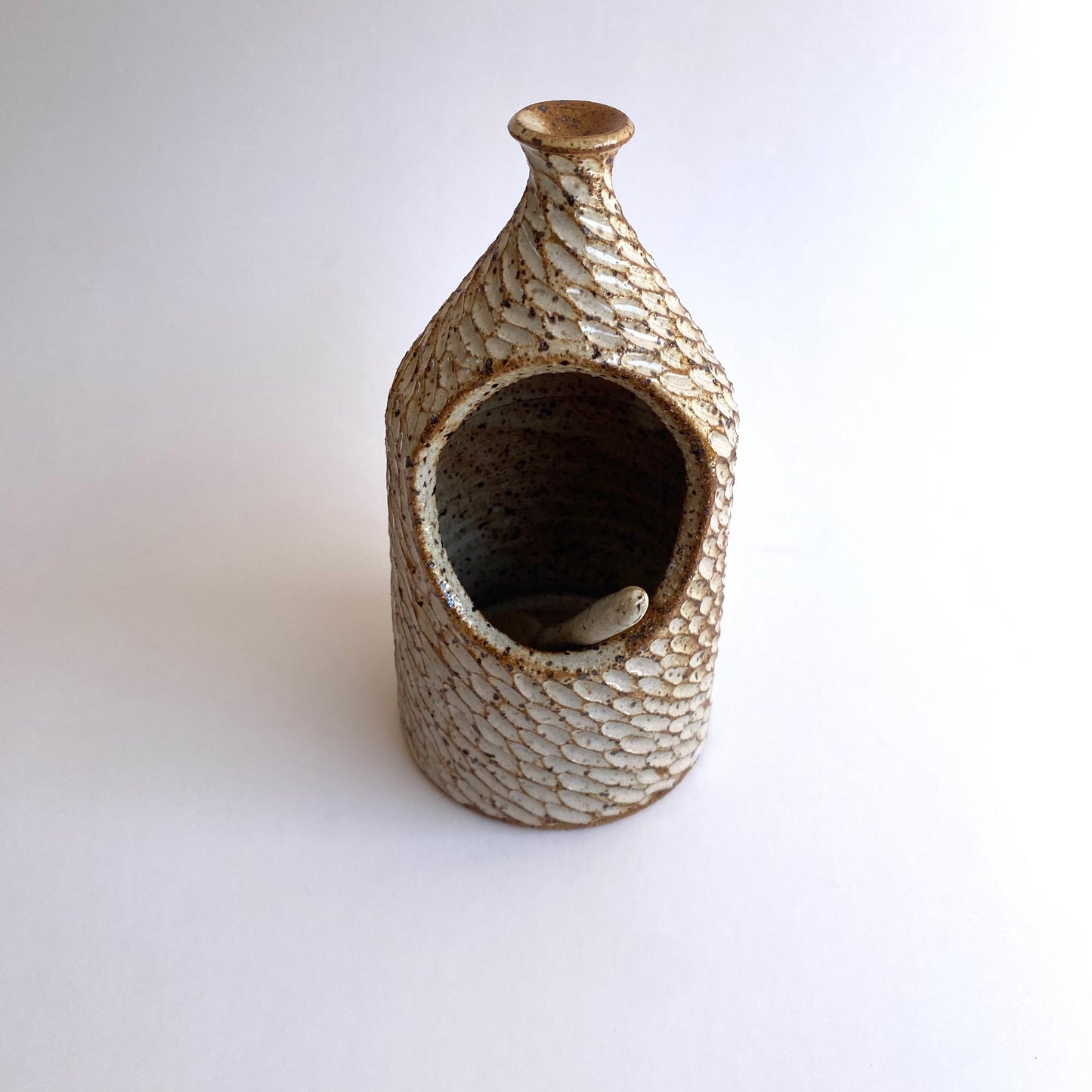Rainstorm Salt Vessel in Creme Caramel