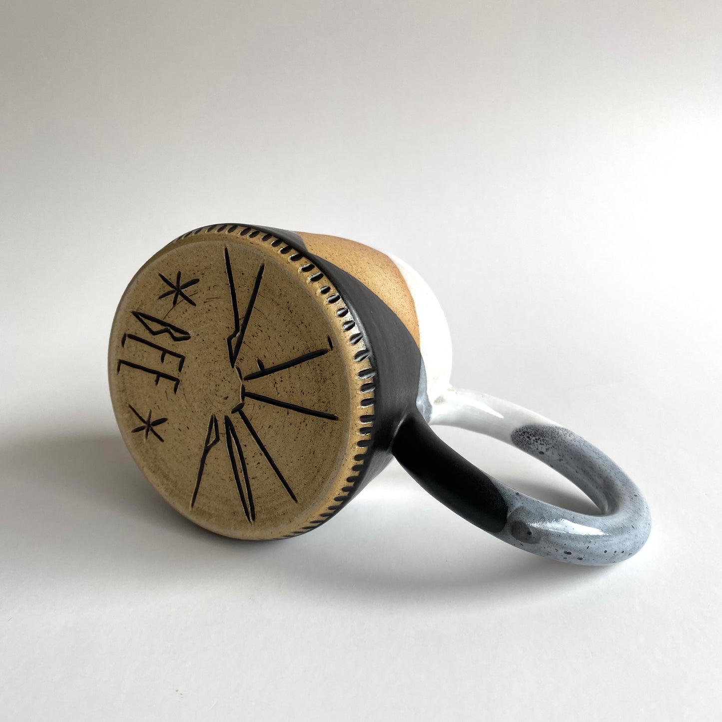 Landscape Bangle Handle