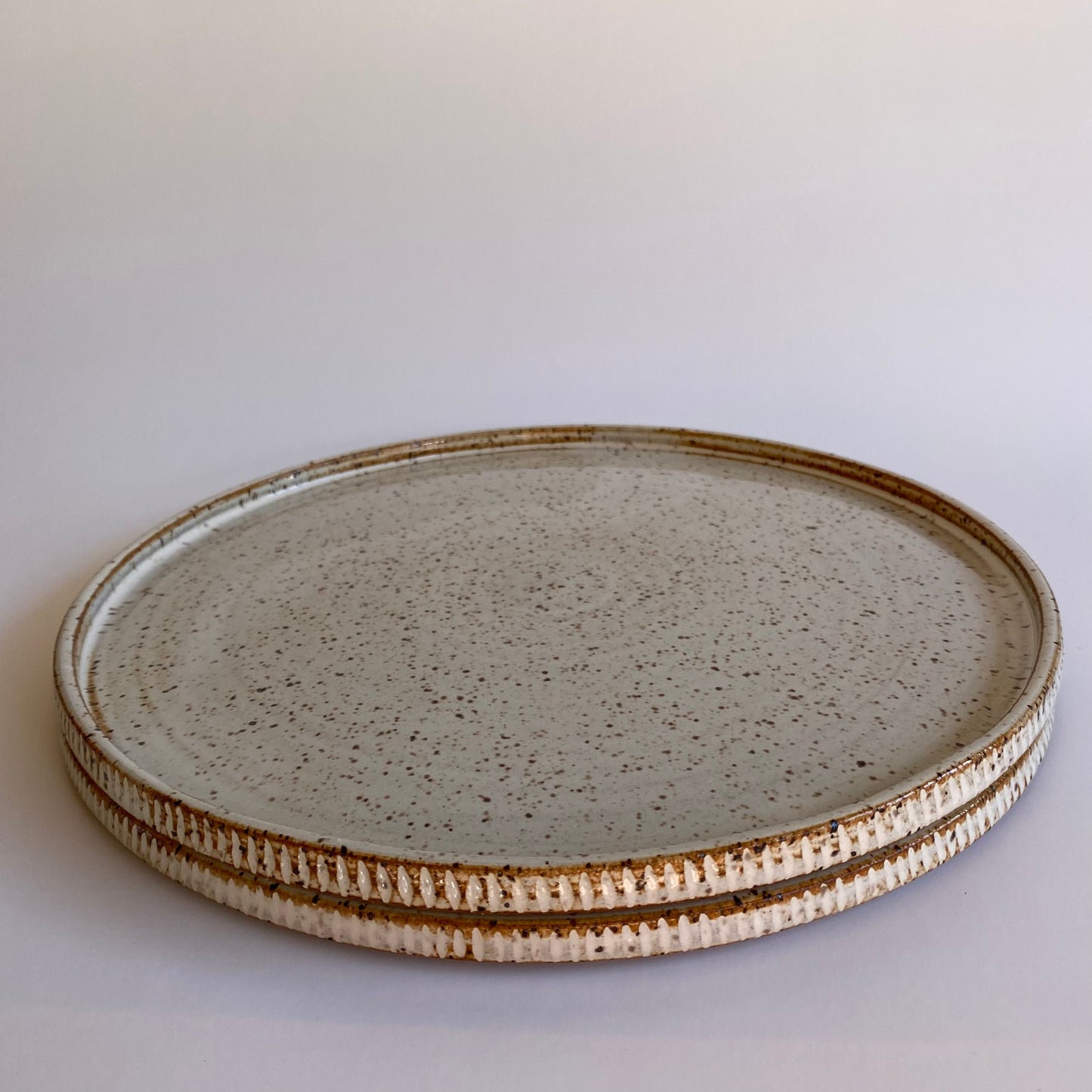 Coin Dinner Plate: Creme Caramel