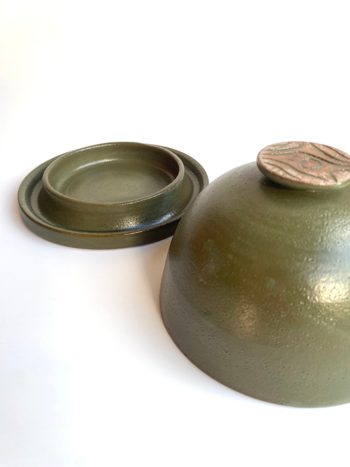 Terra Butter Dish in Olive