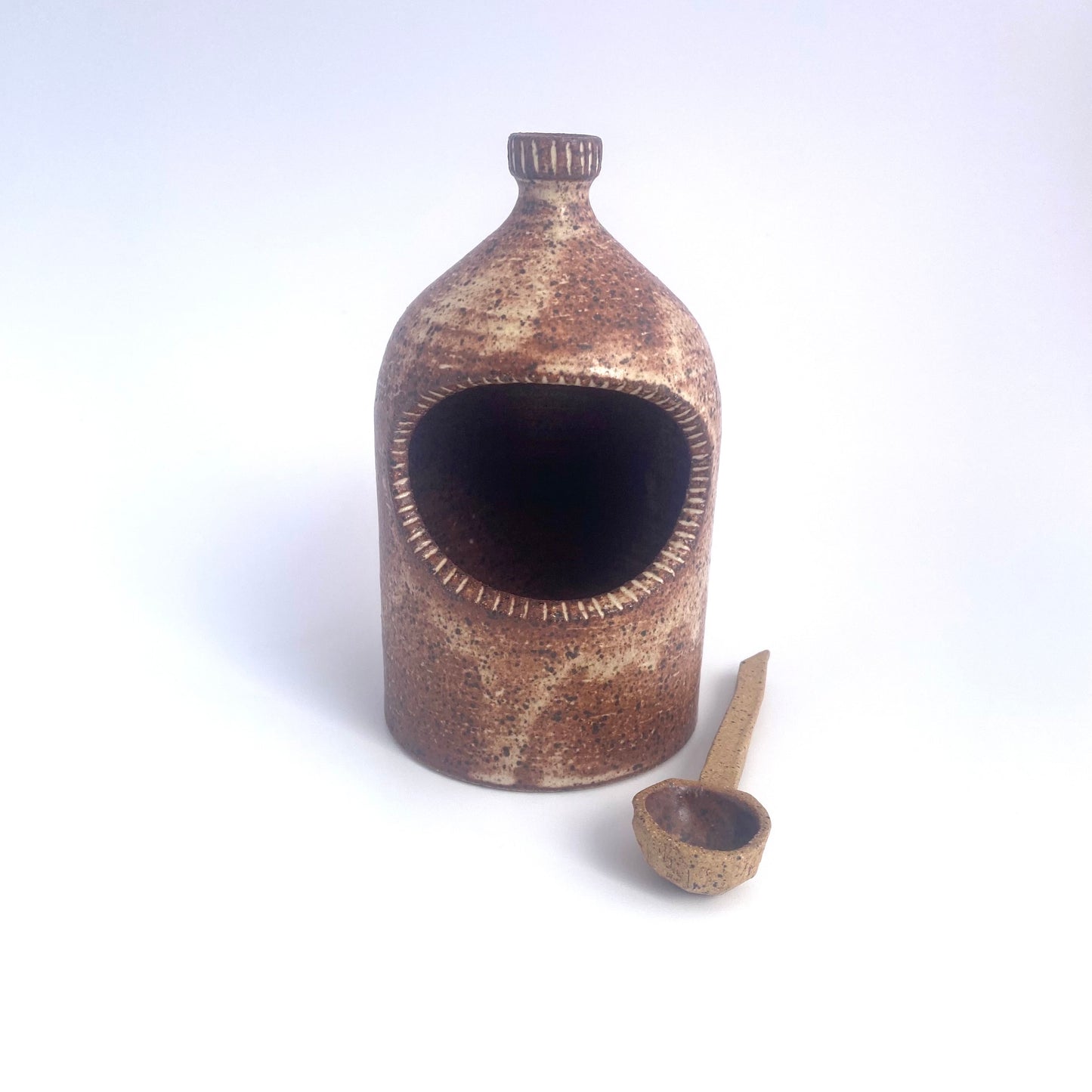 Cinnamon Salt Vessel