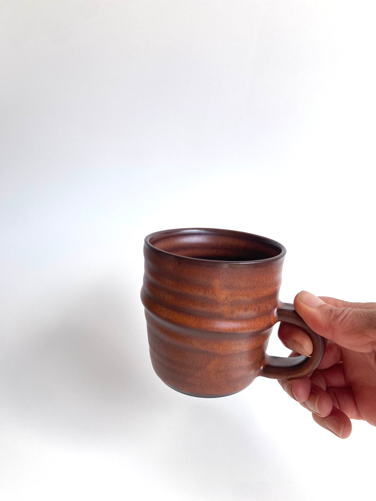 Black Bronze Throwing Lines Mug