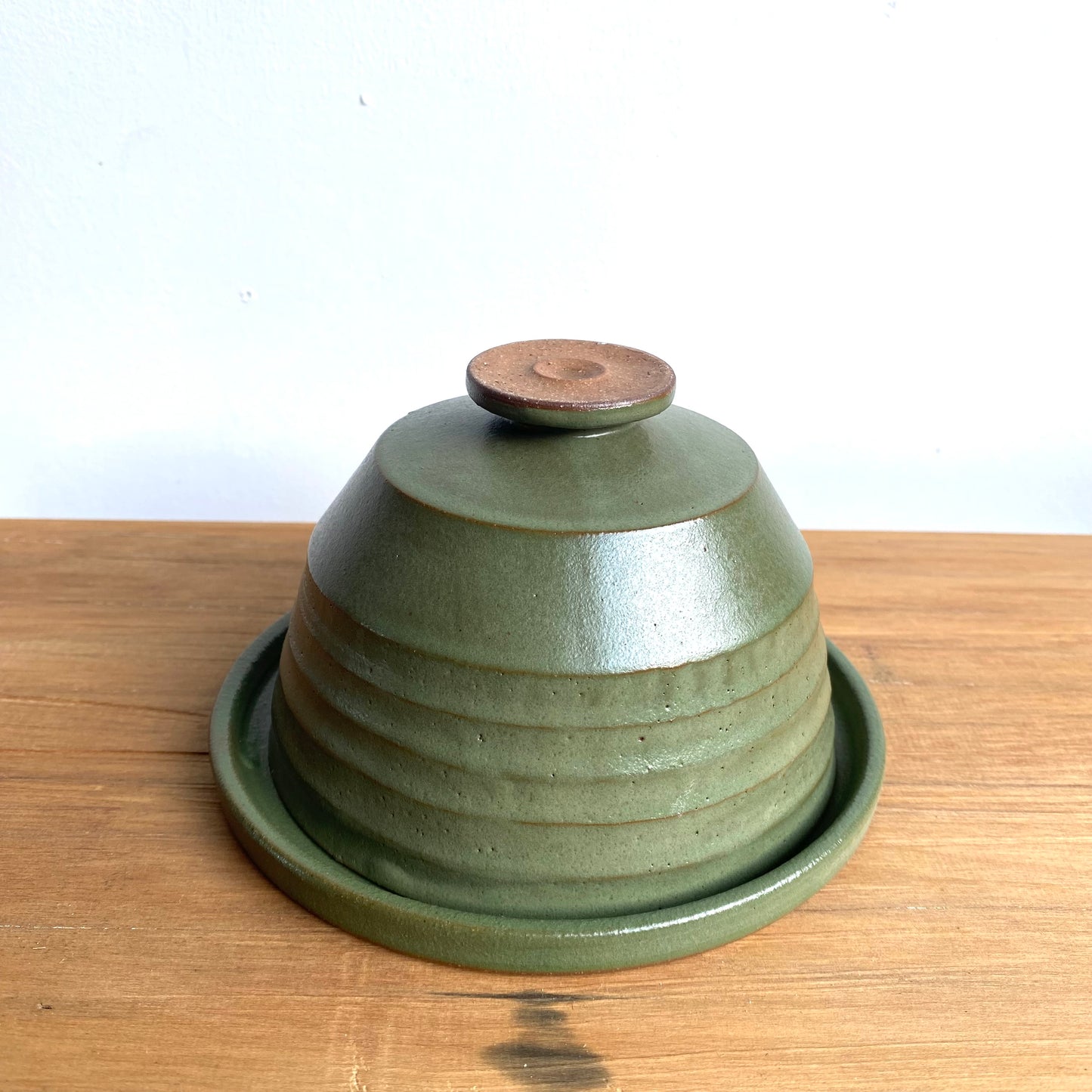 Terra Ridged Body Butter Dish in Olive 2