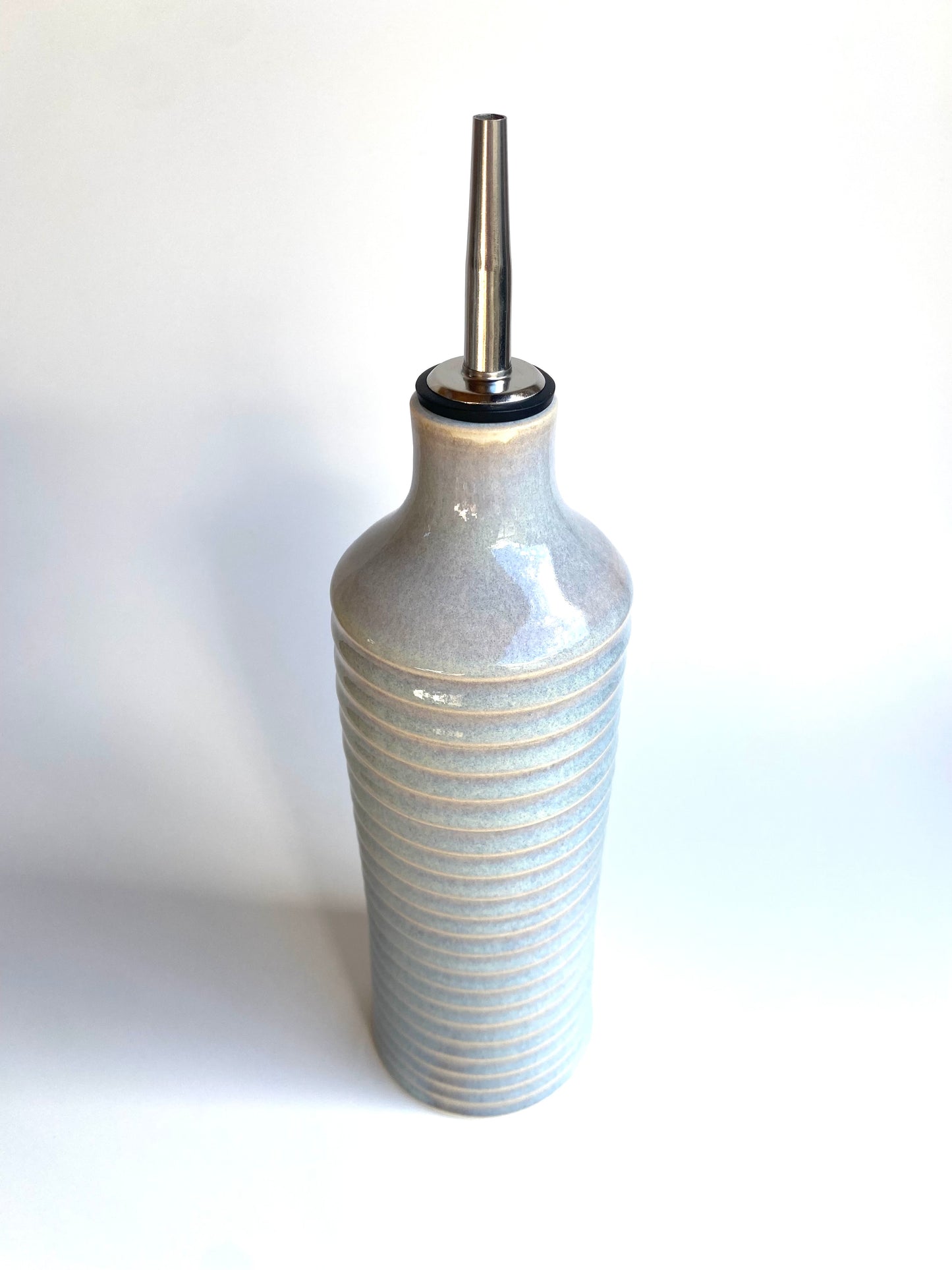 Ridged Body Olive Oil Vessel in Mist