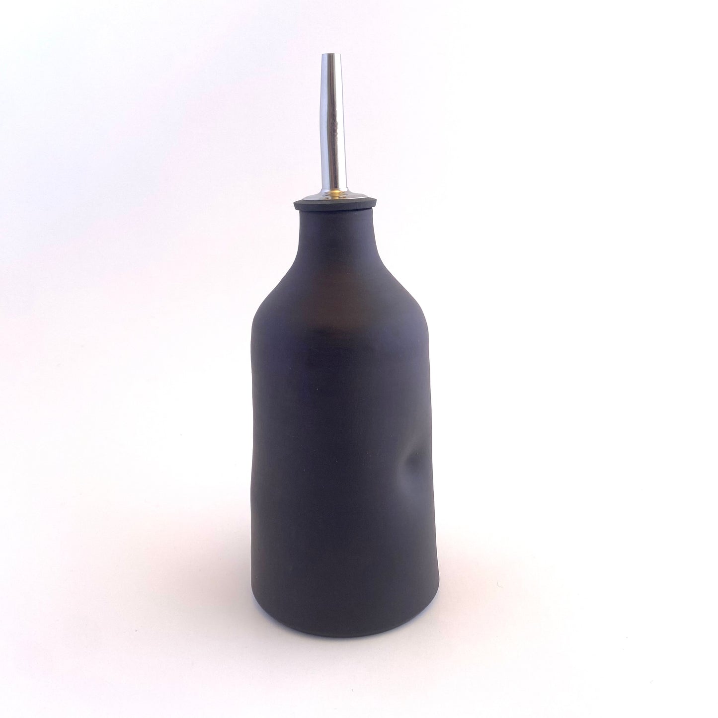 Imprint Olive Oil Vessel in Matte Black
