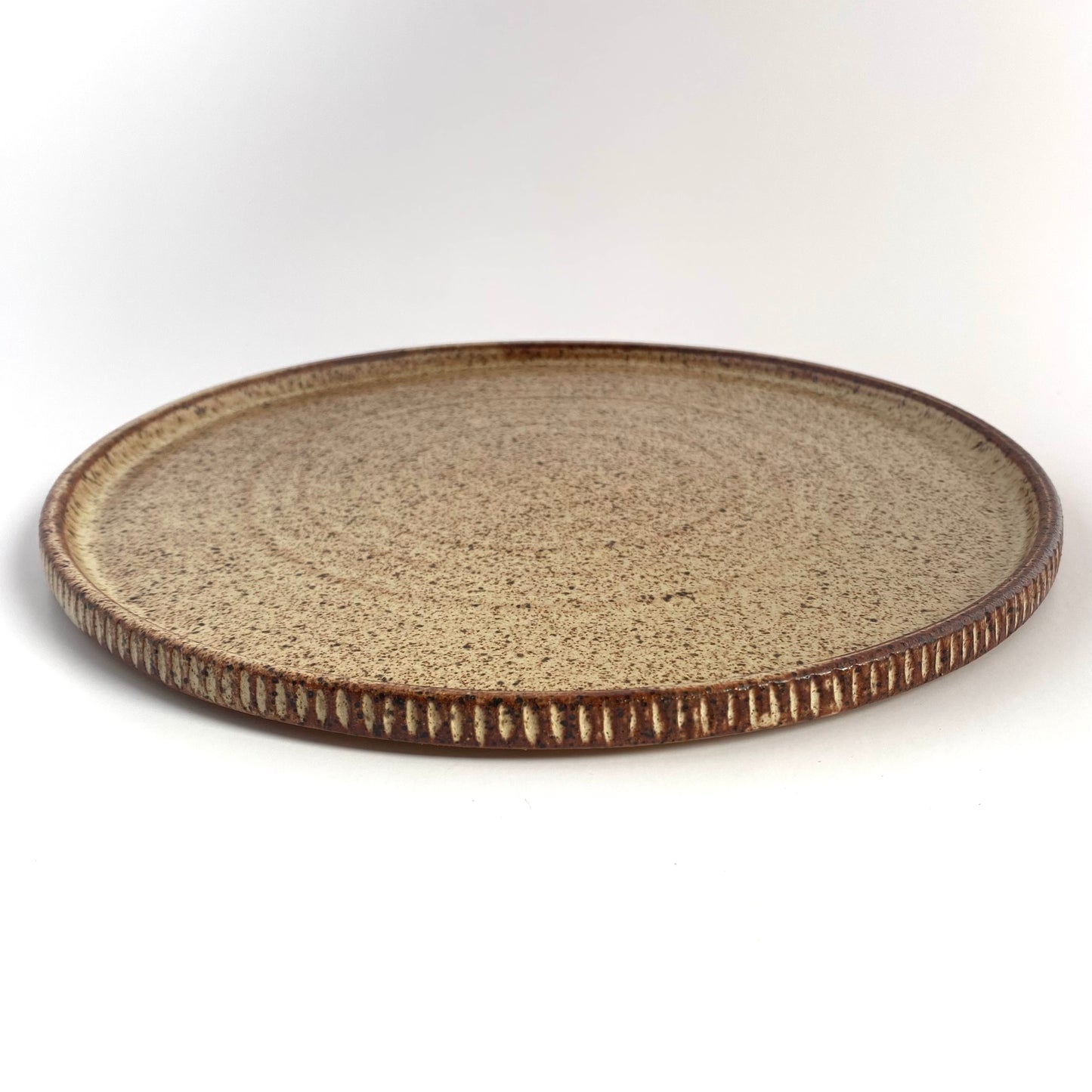 Coin Dinner Plate: Cinnamon