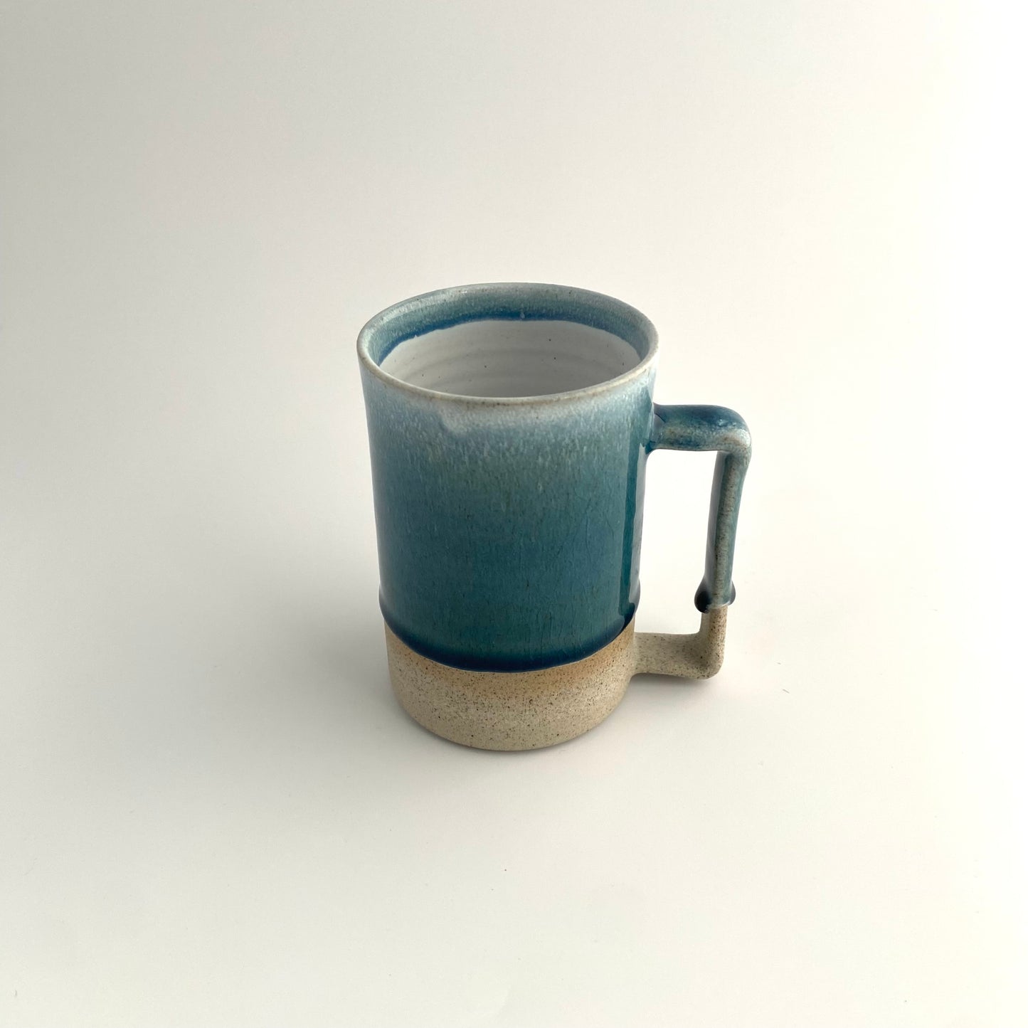 Stone Beach Oblo Mug