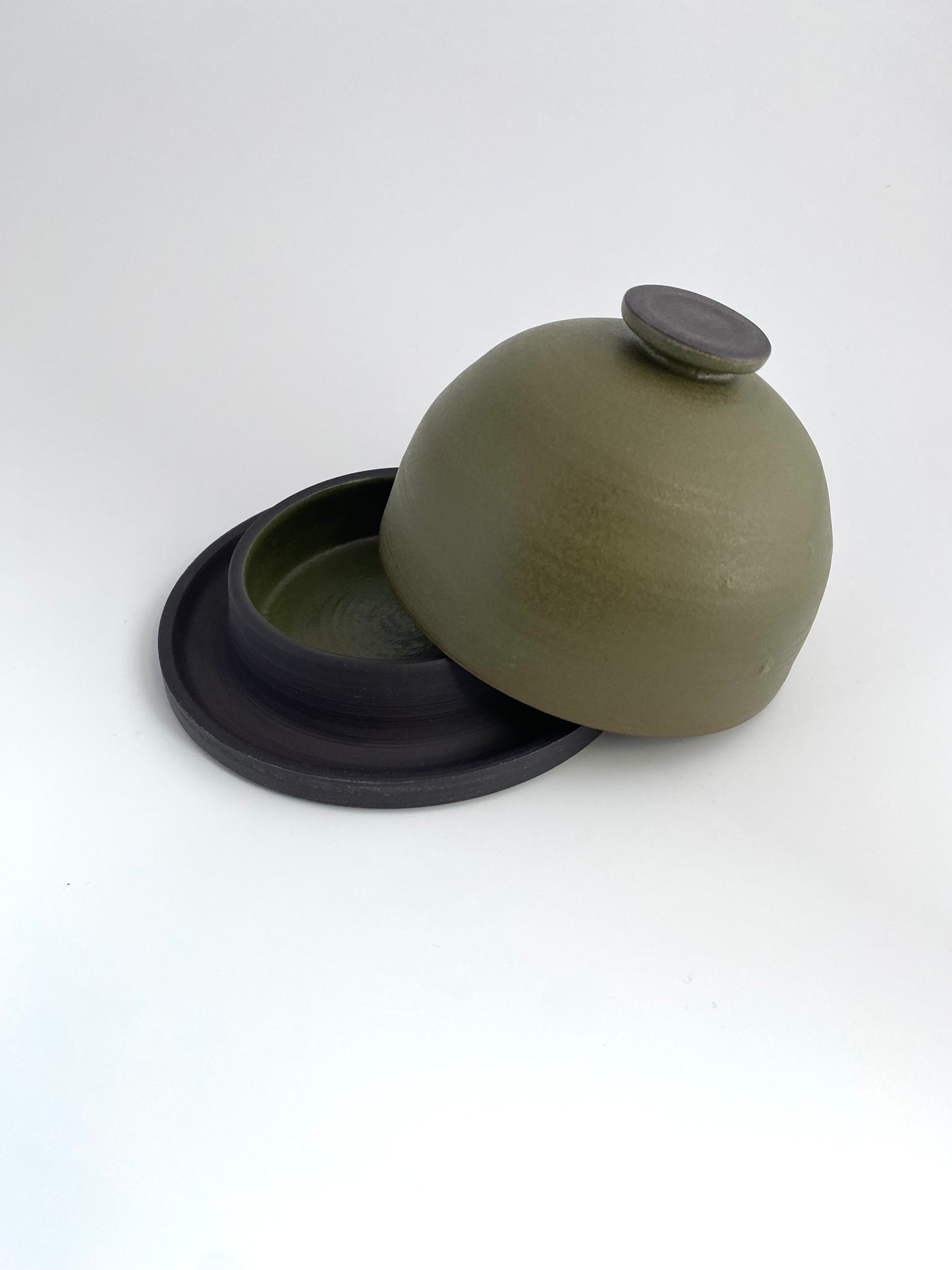 Butter Dish in Olive