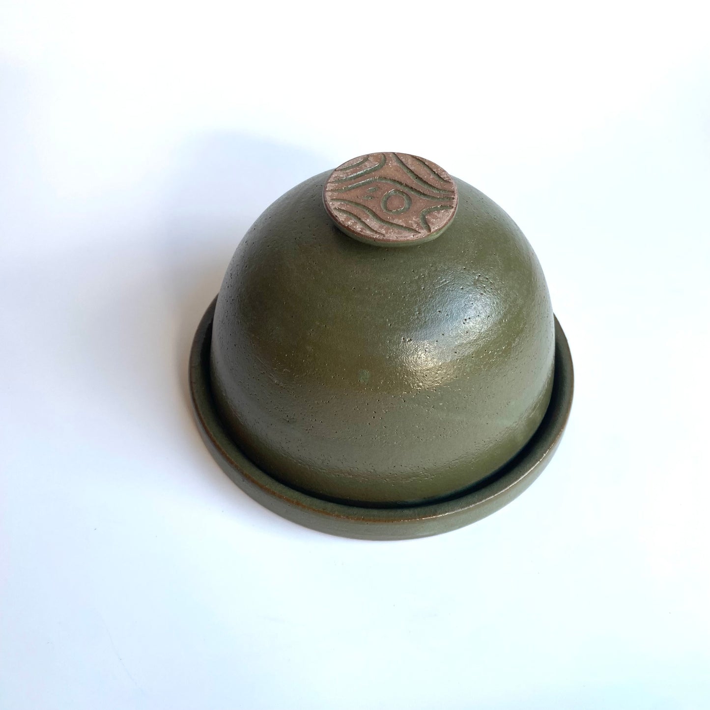 Terra Butter Dish in Olive