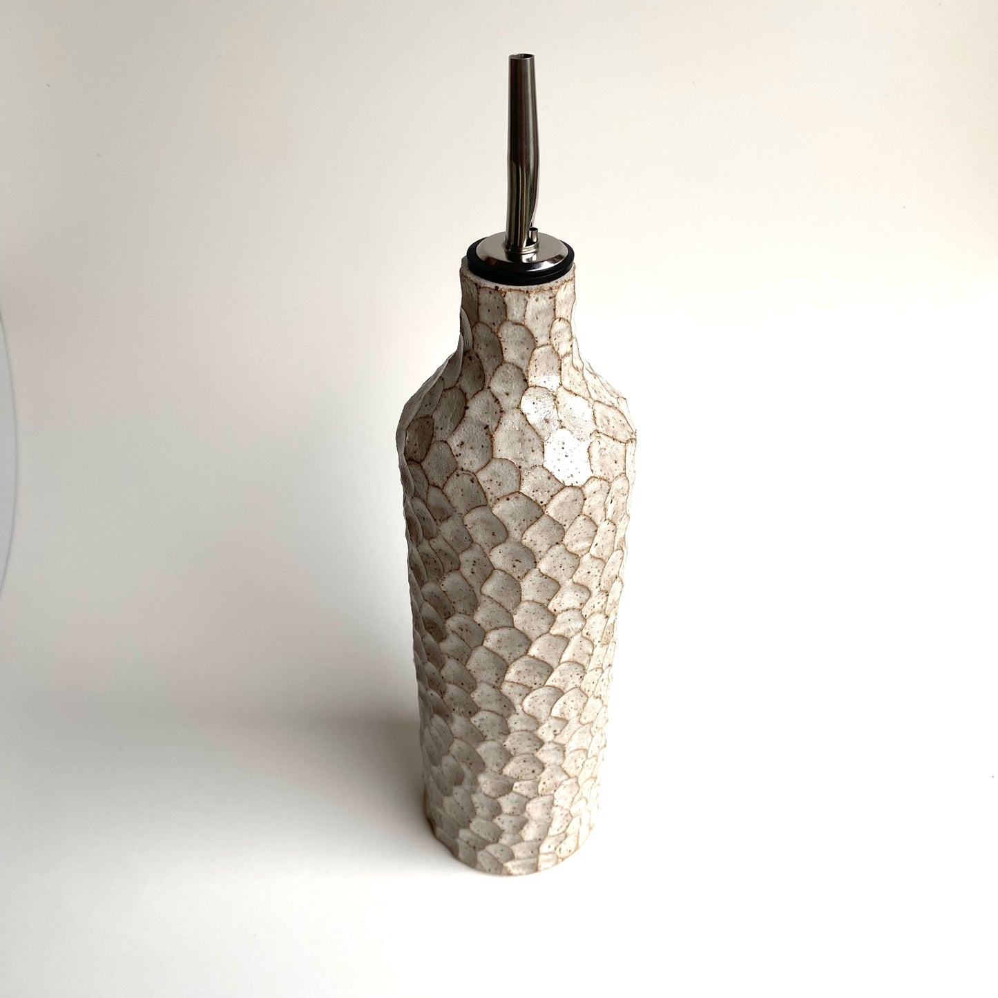 Mataī Olive Oil Vessel: White