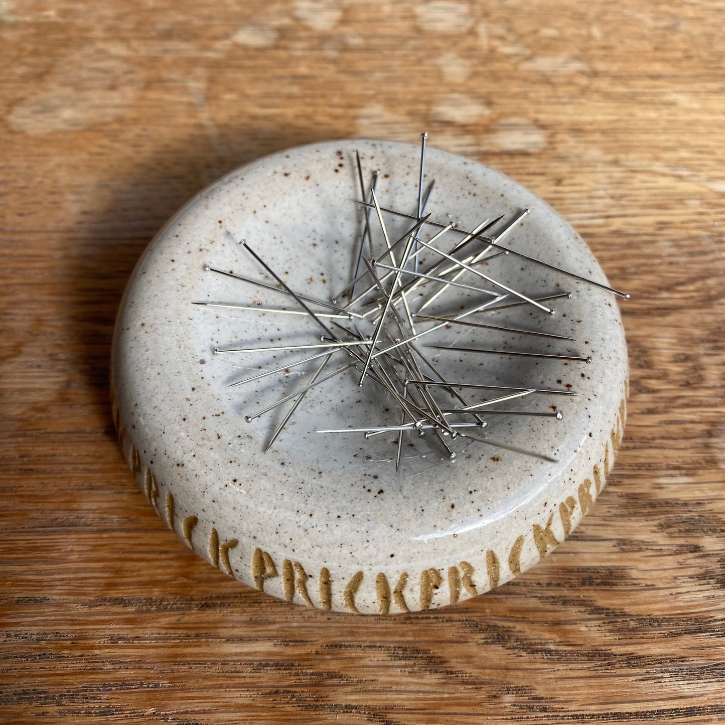 Pin dish: Speckled White Prick Base