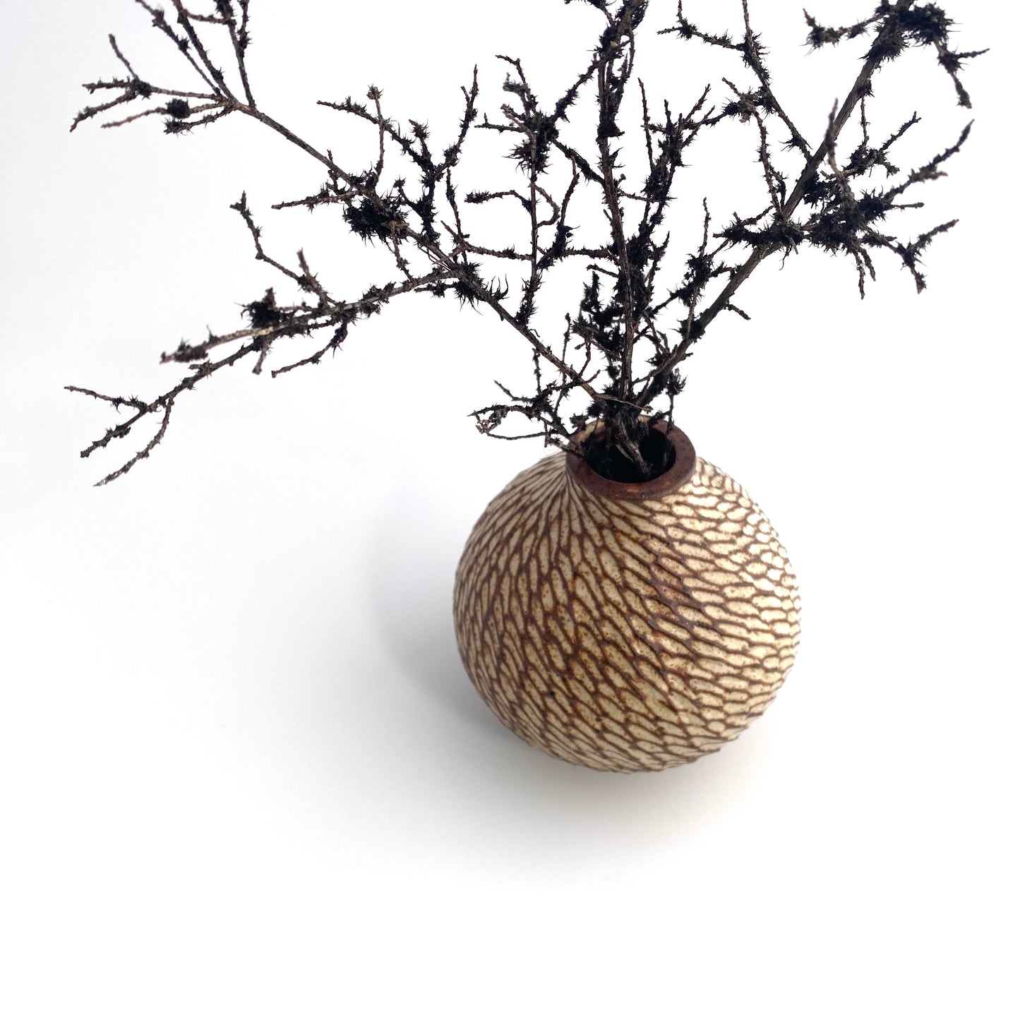 Round Vase: Rainstorm Cinnamon