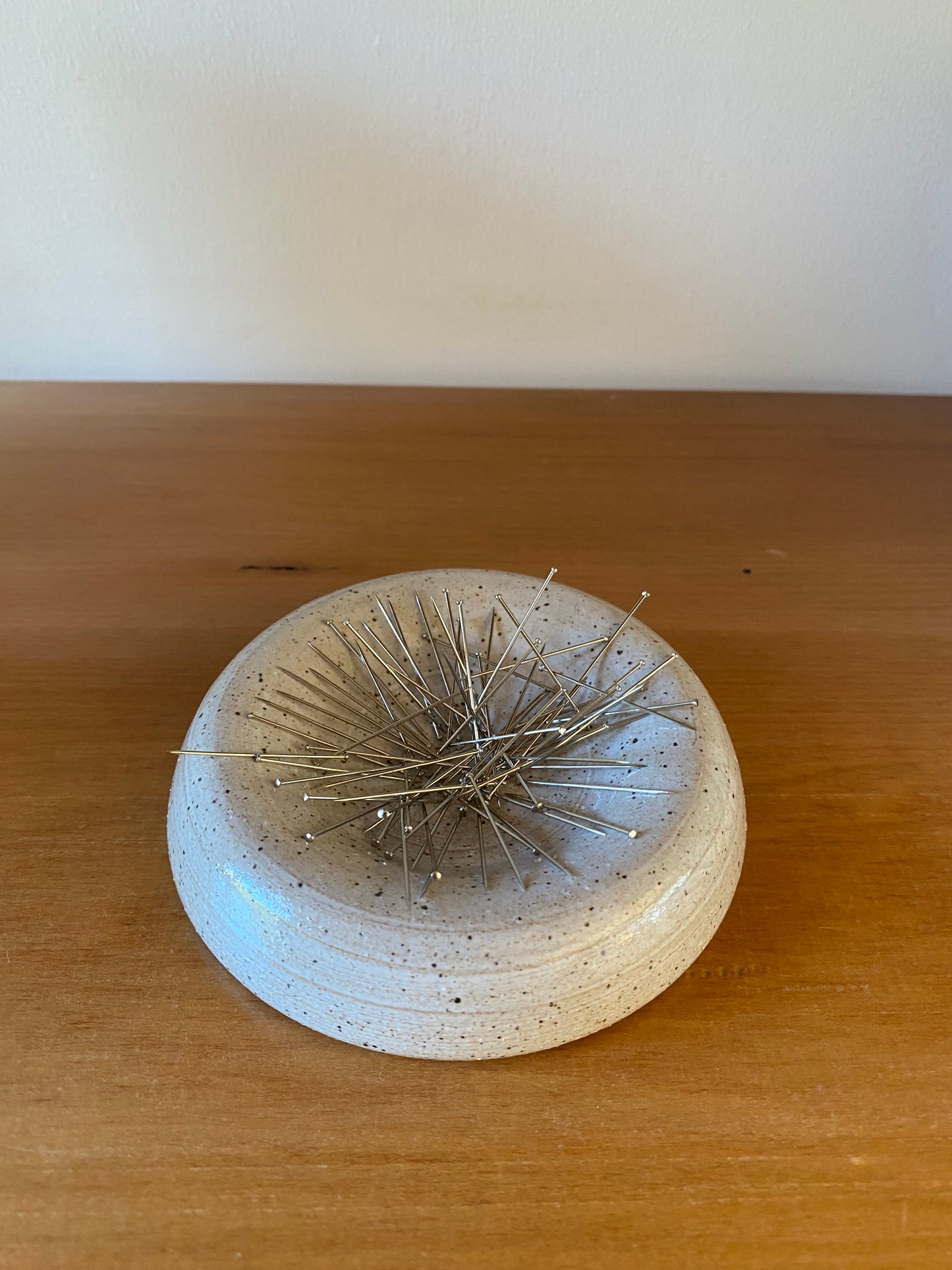 Pin dish: Speckled White