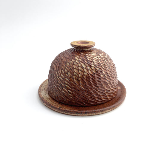 Rainstorm Butter Dish: Cinnamon