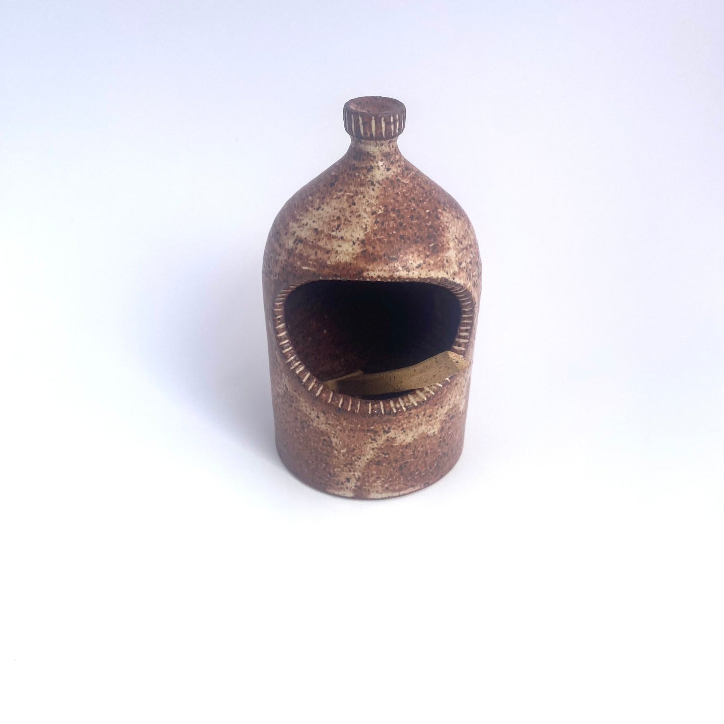 Cinnamon Salt Vessel