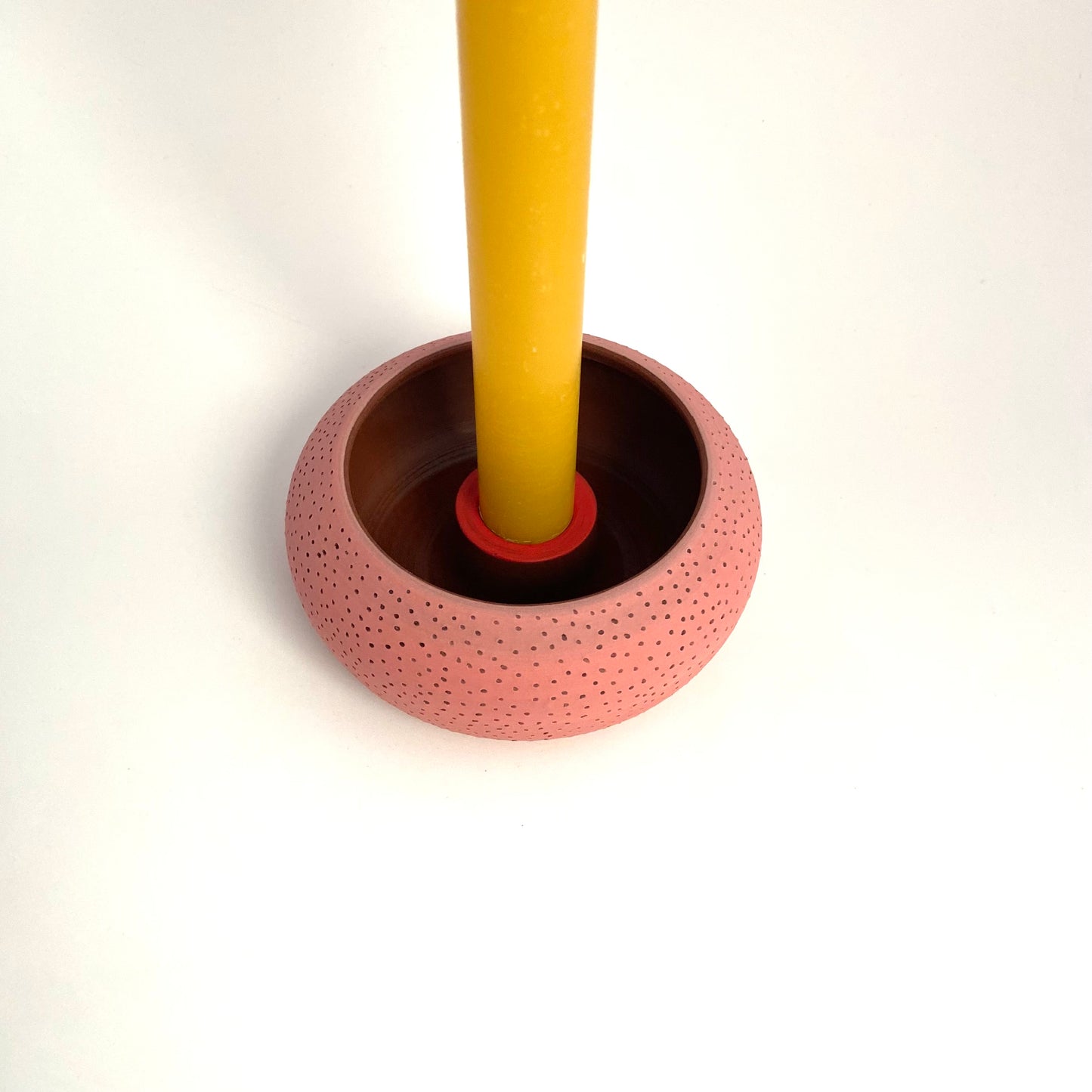Terra Candle Holder: Curved Pink Dots
